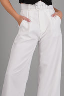 Plain Trousers with Belt