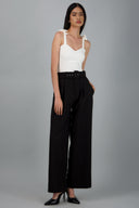Plain Trousers with Belt