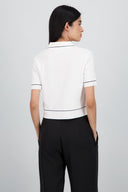 Top manga corta cuello camisero detalle linea