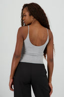 Top basico sin mangas