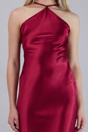 Vestido halter satin midi cruce espalda