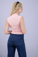 Top drapeado sin mangas