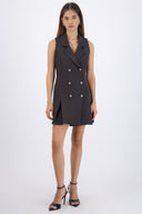 Vestido blazer tableado con botones