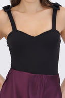Falda midi satinada lisa