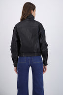 chamarra efecto piel oversized