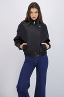 chamarra efecto piel oversized