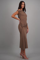 Vestido midi hombro caido detalle cadera