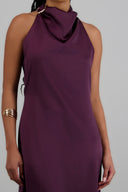 Vestido midi satinado hebilla irregular