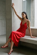 Vestido maxi satin amarre escote