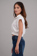 camisa crop manga corta