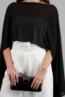 Capa chiffon asimétrica