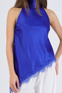 Top halter amarre satinado detalle encaje