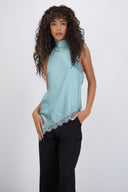 Top halter amarre satinado detalle encaje