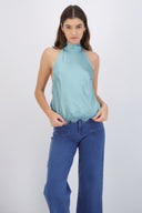 Top halter detalle encaje