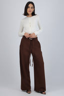 Pantalón tiras hebilla