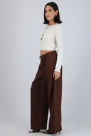Pantalón tiras hebilla