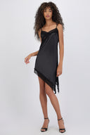 Vestido mini asimetrico encaje