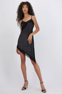 Vestido mini asimetrico encaje