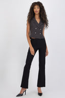 Pantalón bootcut pretina dos botones