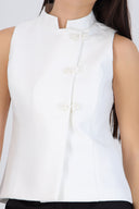 Chaleco cruzado alamares